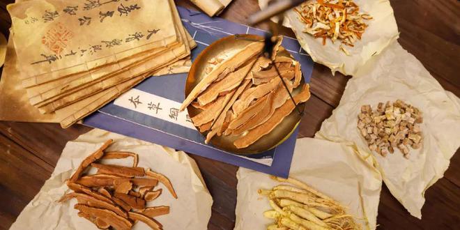 后妻子自愿上交配方子孙后代一分不占尊龙凯时链接他是千亿资产的创始人死(图10)